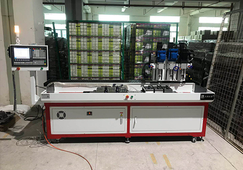 為什么企業(yè)都喜歡使用自動鉆孔機(jī)？